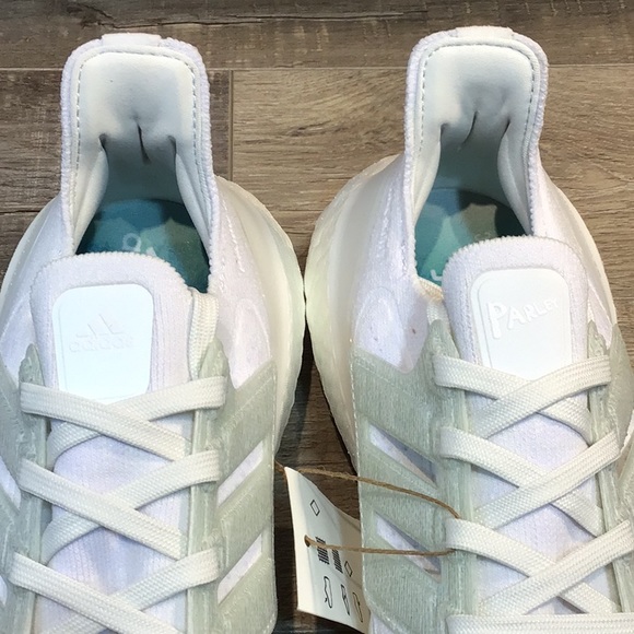 Adidas - Ultraboost 21 x Parley - Picture 6 of 7